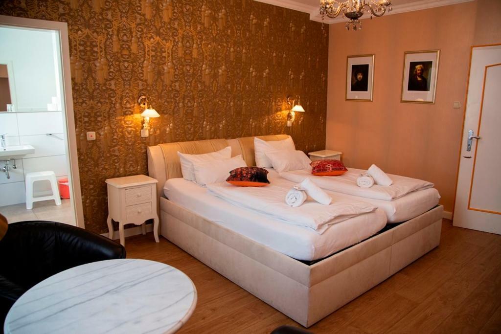 Hotel Zum Goldenen Stern Prüm المظهر الخارجي الصورة